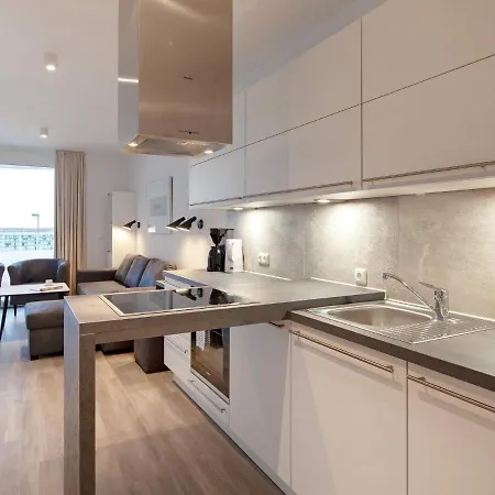 Three-bedroom In 10 *